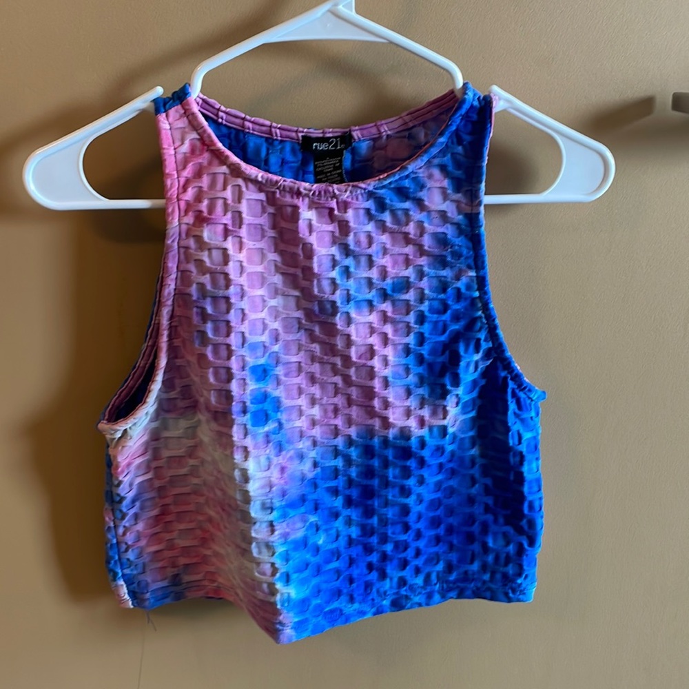 Rue21 workout crop top
